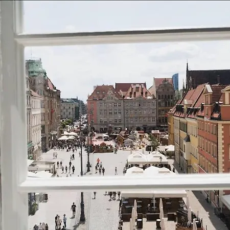 Duze Mieszkanie W Samym Rynku * فروتسواف