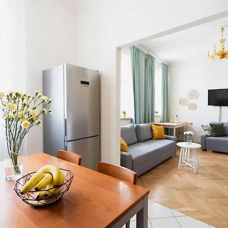 Duze Mieszkanie W Samym Rynku شقة *