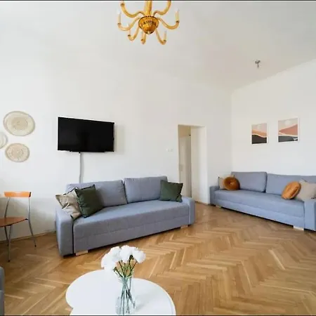 Duże Mieszkanie W Samym Rynku Apartament