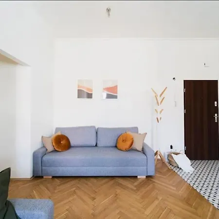 Duze Mieszkanie W Samym Rynku فروتسواف